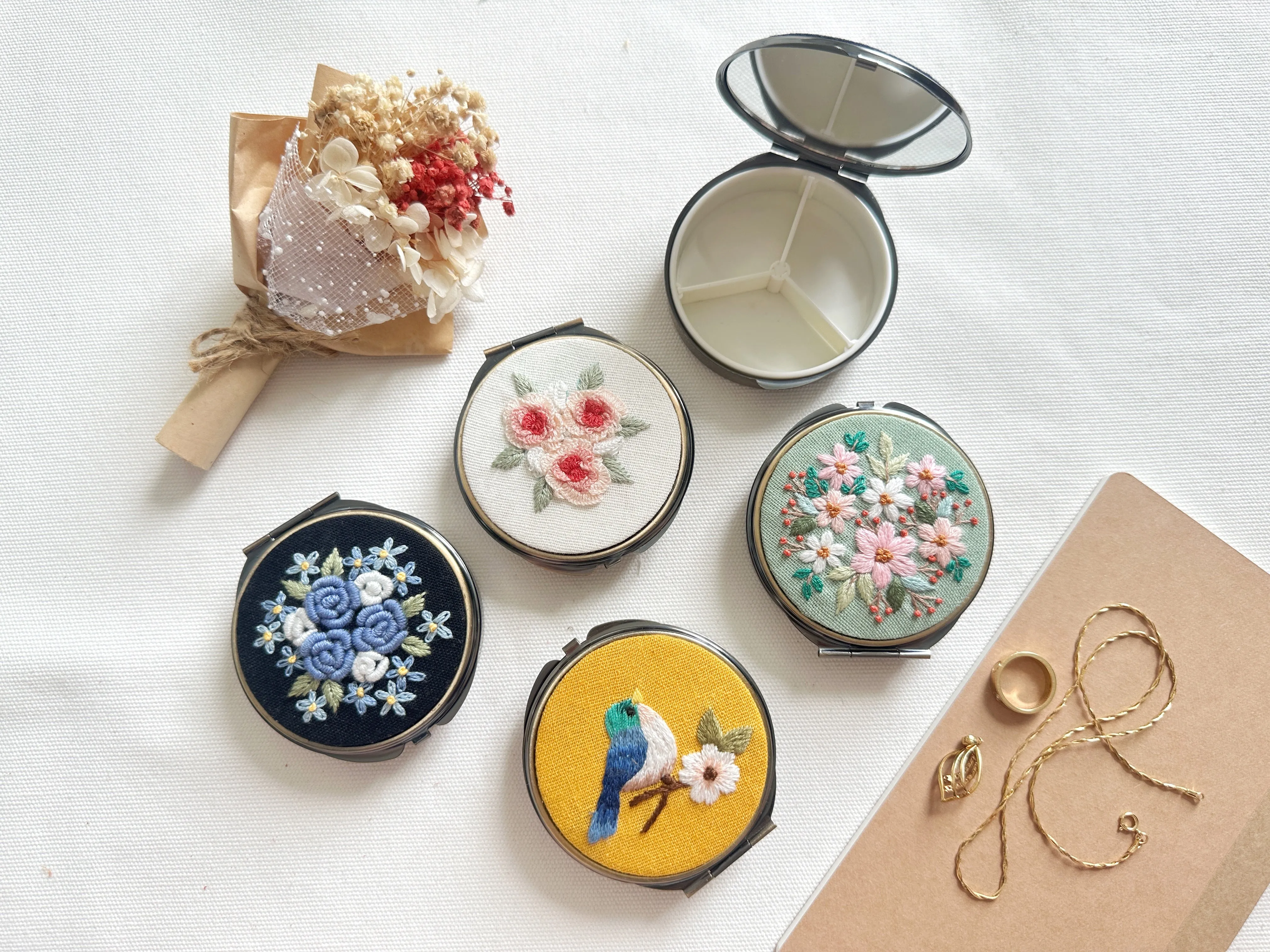 Floral Embroidered Round Jewelry Box With Mirror