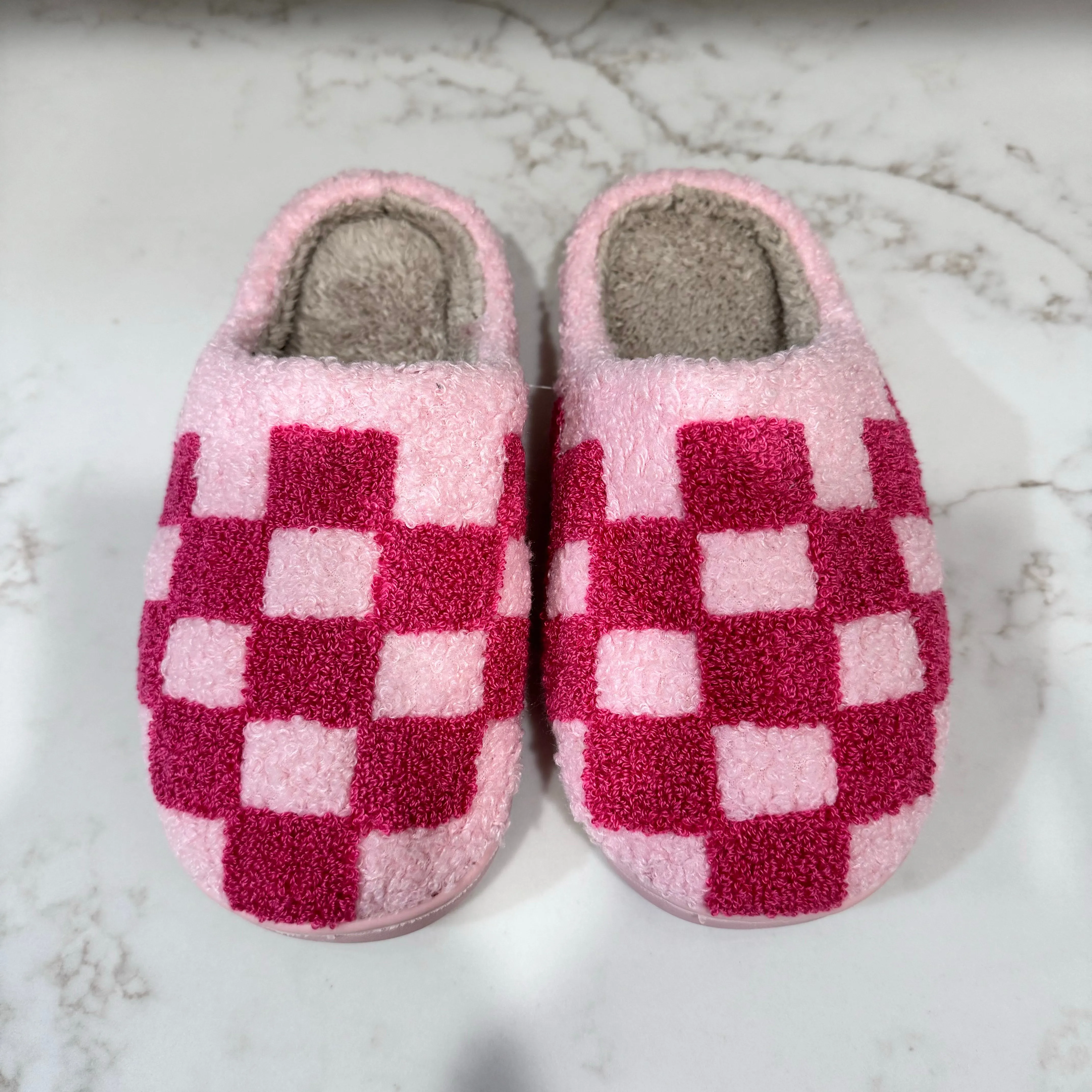 Pinky Checkered Slipper